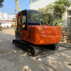 Excavadora Hitachi ZX60 de Segunda Mano, 6t, de Japón, Cola Corta, Compacta, para Sitios Estrechos en Jardines, Lista para Enviar - Product Image 3