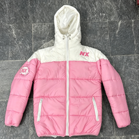 Blouson matelassé à capuche pour homme, color block, avec logo patch, fermeture éclair, manteau d'hiver streetwear, chaud et rembourré