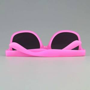 2025 Classic Custom Logo <b>Sunglasses</b> with <b>Square</b> <b>Frame</b> Wholesale Colorful Promotional Outdoor Shades for Men and Women - Product Image 5