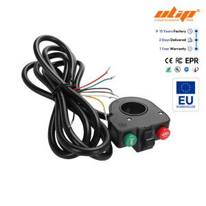 Câble de Commutation 3-en-1 de 1,8 m pour Trottinette et Vélo Électrique : Phare, Klaxon, Clignotant - Câble de Commande Intégré à Trois Fonctions - Product Image 1
