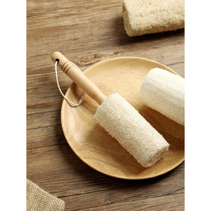 Éponge à vaisselle biodégradable ronde blanche avec manche en bois pour le lavage de la vaisselle - Product Image 3