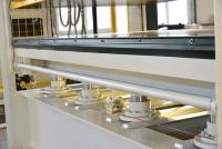 Presse hydraulique industrielle haute pression pour le contreplaqué, le MDF, le bois stratifié, le placage, la fabrication de panneaux de porte multicouches