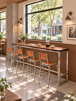 Comptoir de bar commercial personnalisable en bois massif de style industriel, table longue, table haute pour fenêtre de café, tabouret de bar pour maison d'hôtes