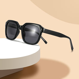 2025 à la mode de haute qualité lunettes de soleil personnalité nuances concepteur Logo personnalisé lunettes de soleil rétro cadres carrés UV400 lunettes de soleil - Product Image 5