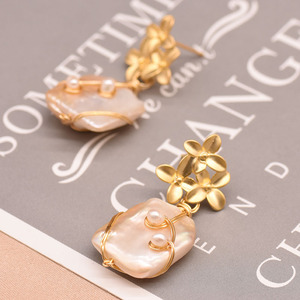 Boucles <span class=keywords><strong>d</strong></span>'oreilles pendantes à motif floral, perles baroques carrées naturelles, pour femmes, bijoux fins, vente en gros, boucles <span class=keywords><strong>d</strong></span>'oreilles en vrac - Product Image 4