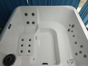 อ่างสปาอะคริลิคสุดหรูพร้อมช่องแอร์สำหรับวิลล่าอ่างสปา5ท่าน - Product Image 5