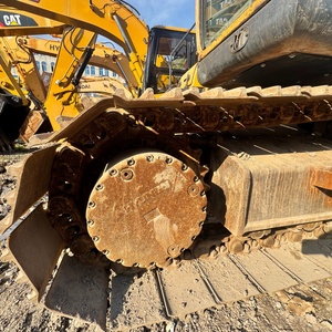 Excavadora de cadenas usada Hyundai de 22 toneladas para proyectos de ingeniería, importada, potente, con pintura original. - Product Image 2