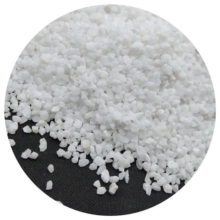 A areia de quartzo branco puro por atacado de fábrica pode ser usada em aspectos de enchimento de gramado e fundição refratária