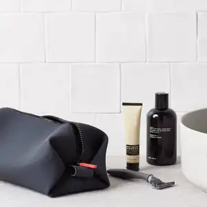 Bolsa de higiene pessoal luxuosa personalizada de alta qualidade à prova d'água para viagens, moda de maquiagem, silicone, cosméticos para mulheres