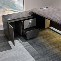 Scrivania Direzionale di Lusso, Tavolo Moderno per Ufficio con Ricarica Wireless e Luce LED, Mobili in MDF Lucido
