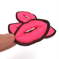 Patch en tissu brodé 3D en mousse, forme personnalisée, logo lèvres sexy en relief, pour jupes