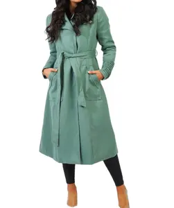 Женское длинное пальто с отложным воротником и поясом