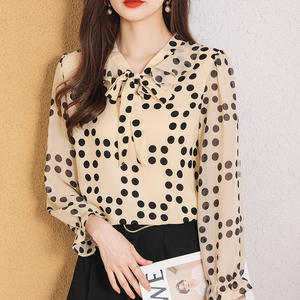Blus sifon ukuran besar wanita, pakaian blus wanita sifon Motif bunga ukuran besar <span class=keywords><strong>4xl</strong></span> siap dikirim - Product Image 5