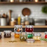 Grosir botol penyimpanan makanan 4 oz 120 ml bulat Salad kaleng acar bumbu kaca Mason Jar wadah dengan tutup logam perak