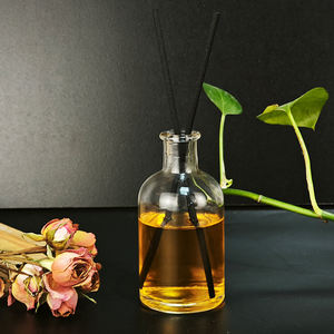 Mini 50/100/150ml Vodka botella <span class=keywords><strong>de</strong></span> vidrio corcho <span class=keywords><strong>de</strong></span> madera recargable pequeña bebida <span class=keywords><strong>licor</strong></span> botella para licores bebidas <span class=keywords><strong>de</strong></span> Tequila - Product Image 4