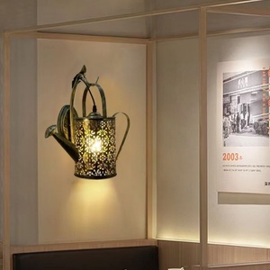 Lanterne murale vintage avec crochet de berger en métal, lampe suspendue de jardin pour chemin pelouse cour porche - Product Image 3
