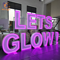 Nouveauté 2026 : Lettres et chiffres géants lumineux LED RGB de 0,9 m, 1,2 m, 1,5 m pour scènes de mariage, événements en extérieur et décorations de fêtes
