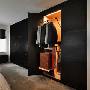 Armoire de chambre à coucher contemporaine pliable en bois massif moderne avec options personnalisées pour le mobilier de maison - Product Image 4