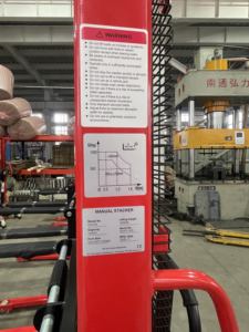 CE認証取得済み HELI スタッカー 3m ハンドパレットスタッカー <span class=keywords><strong>1.0T</strong></span> 1.5T 2.0T 手動スタッカー パレットリフター - Product Image 6