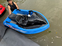 Nouveau Bateau à Jet d'Eau Électrique Tendance E-Boat pour Surf Ondes, Jet Ski Gonflable en Fibre de Verre, Go-Kart Aquatique pour Divertissement, 48KM/H 150KG