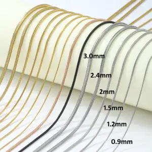 Ruigang 사용자 정의 0.9/1.2/1.5/2.0/2.4/3mm 공급 업체 뱀 체인 목걸이 대량 스테인레스 스틸 체인 도매 라운드 뱀 체인
