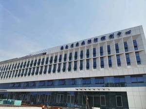 Paneles de Muro Cortina de Aleación de Aluminio Modernos con Superficie Anodizada para Aplicaciones Exteriores en Edificios - Product Image 2