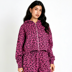Sudadera con Capucha para Mujer, Diseño de Leopardo Rosa, Cierre Frontal Completo, Mangas Largas, Capucha Ajustable y Corte Holgado y Cómodo - Product Image 1