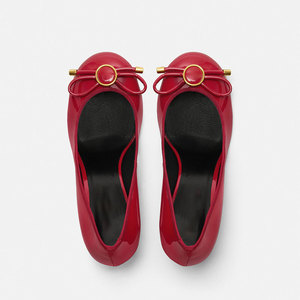 Zapatos de tacón alto y fino para mujer, con punta redonda, de charol, con decoración circular, sandalias de vestir, estilo stiletto, para pies anchos, con lazo frontal - Product Image 5