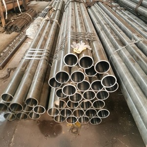 Vendita Diretta dalla Fabbrica Tubo in Acciaio Senza Saldatura ASTM A106b <span class=keywords><strong>API</strong></span> <span class=keywords><strong>5L</strong></span> Grb Tubo Lucidato St52 Tolleranza H9 Tubo Lappato Senza Saldatura - Product Image 2