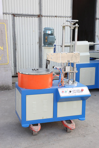 เครื่องม้วนกระดาษแบบมีหกสถานี - Product Image 2