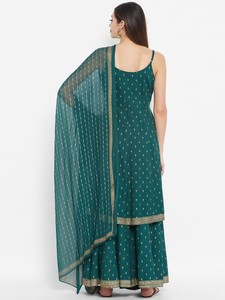 Trajes de diseño exclusivo Palazzo Sahara con trabajo de bordado Conjuntos de ropa de fiesta India pakistaní Kurti disponibles a precios asequibles - Product Image 4