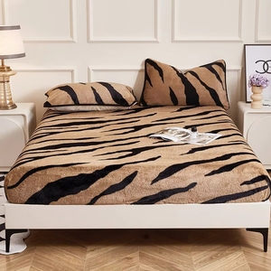 3pcs Luxury <strong>Teddy</strong> Flannel <strong>Fleece</strong> Animal Print Elastic <strong>Fitted</strong> Bedsheet All Season Cozy Warmth up to Fits 16 Inches Deep Pocket - Product Image 2
