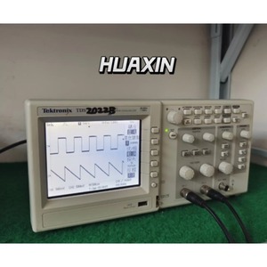 Osciloscopio Digital de Dos Canales Tektronix TDS2022B, 200MHz 2CH - Product Image 2