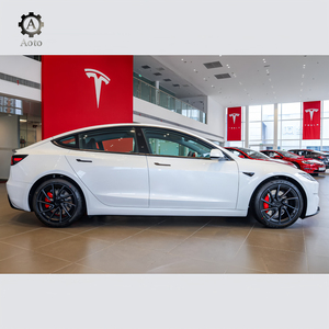 Berline électrique longue portée 2025 <span class=keywords><strong>Tesla</strong></span> <span class=keywords><strong>Model</strong></span> <span class=keywords><strong>3</strong></span> RWD 602 km Charge rapide Batterie LFP Quatre portes Cinq places Vitesse maximale de 200 km/h - Product Image 2