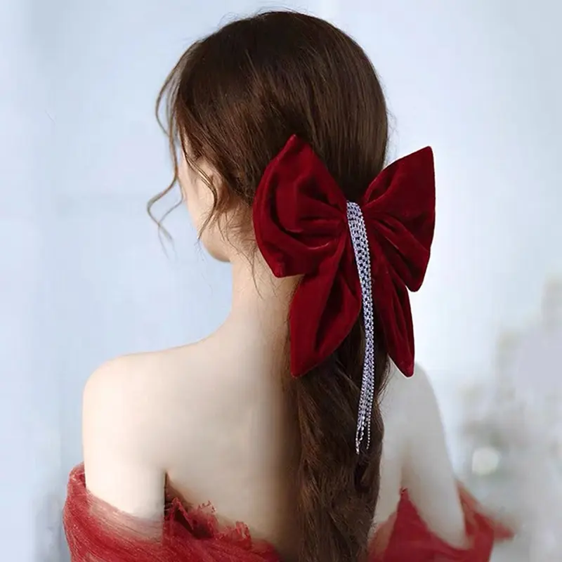 Kadın kızlar düğün gelin saç aksesuarları kırmızı kadife yay klip suni elmas zincir püskül saç fiyonkları
