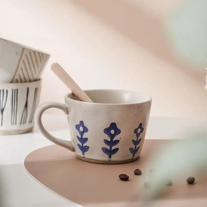 HYスモールブルーフラワーシンプルノルディックセラミックインスタイル手描きマグクリエイティブパーソナリティラフ陶器コーヒーカップ