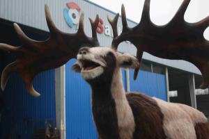 Nouvel arrivage Zigong modèle de parc d'attractions décorations de Noël cerf animatronique cerf robotique en fibre de verre grandeur nature pour Noël - Product Image 5