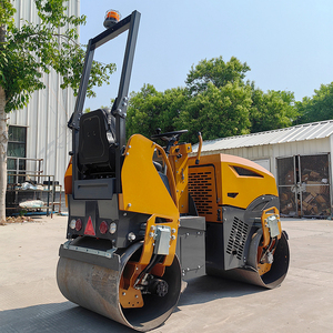 Compacteur à double tambour diesel certifié CE EPA de 0,62 tonne, 1 tonne, 3 tonnes, 5 tonnes, <span class=keywords><strong>mini</strong></span>-compacteur à rouleaux de 1 tonne - Product Image 4