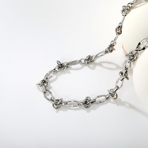 สร้อยคอคิวบา สแตนเลส ดีไซน์เรขาคณิต สไตล์ฮิปฮอป ของขวัญเครื่องประดับสำหรับใส่ลำลอง - Product Image 4