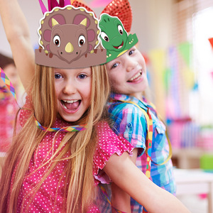 Cappello <span class=keywords><strong>di</strong></span> carta <span class=keywords><strong>di</strong></span> dinosauro animale simpatico cartone animato per la laurea o feste scolastiche <span class=keywords><strong>di</strong></span> carnevale per bambini decorazione <span class=keywords><strong>di</strong></span> oggetti <span class=keywords><strong>di</strong></span> scena - Product Image 3