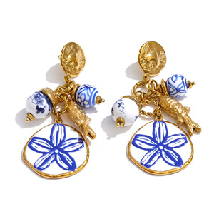 JINYOU 7282 <span class=keywords><strong>Pendientes</strong></span> Vintage de Acero Inoxidable Chapados en Oro con Esmalte, Flores y Cuentas de Cerámica - Product Image 1