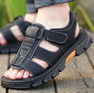 Commercio all'ingrosso di <span class=keywords><strong>sandali</strong></span> da <span class=keywords><strong>uomo</strong></span> in <span class=keywords><strong>pelle</strong></span> di alta qualità estate antiscivolo e resistente all'usura morbido suole <span class=keywords><strong>uomo</strong></span> estate sandalo - Product Image 2