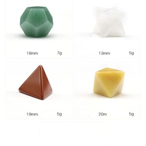 Set di 7 <span class=keywords><strong>Chakra</strong></span> in Cristallo Naturale Misto, <span class=keywords><strong>Pietre</strong></span> Geometriche Platoniche, Stella Merkaba in Pietra Lucidata per Meditazione - Product Image 5