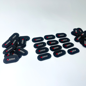 Patch personnalisé en PVC 2D Décor caoutchouc souple à coudre Dentelle Paillettes Transfert de chaleur Imprimé Coeur Formes de fleurs pour vêtements et chapeau à repasser - Product Image 3