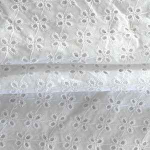 ชุดเดรสของผู้หญิงที่สง่างามผ้าฝ้ายปักสีขาวและสี <span class=keywords><strong>DTM</strong></span> - Product Image 2