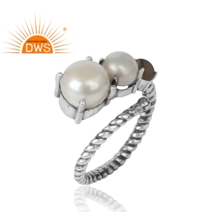 Bague artisanale en argent sterling au design unique, avec perle blanche et quartz fumé, bague oxydée, bijoux en gros - Product Image 2