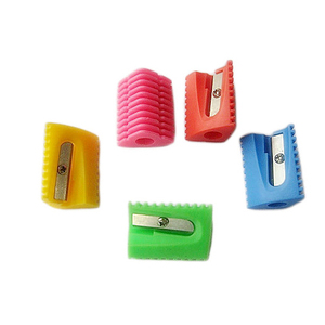 <span class=keywords><strong>Taille</strong></span>-<span class=keywords><strong>crayon</strong></span> d'école carré en plastique de cylindre de triangle de bureau d'étudiant - Product Image 1