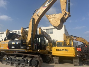 Excavatrice sur chenilles d'occasion du Japon, modèle 2020, moteur Cummins, 20 tonnes, capacité de godet de 1,2 m, rapport de haute qualité, 0-2000, 103 CV - Product Image 2