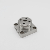 Vente d'usine F403 A290-8103-X762 Base de guidage inférieure en acier inoxydable, pièces d'usure Fanuc EDM pour machine à découpe filaire Fanuc EDM