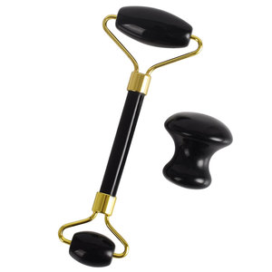 En gros Pierres Précieuses Obsidienne Noire <span class=keywords><strong>visage</strong></span> rouleau de jade <span class=keywords><strong>gua</strong></span> <span class=keywords><strong>sha</strong></span> ensemble d'outils pour les soins de la peau beauté - Product Image 1